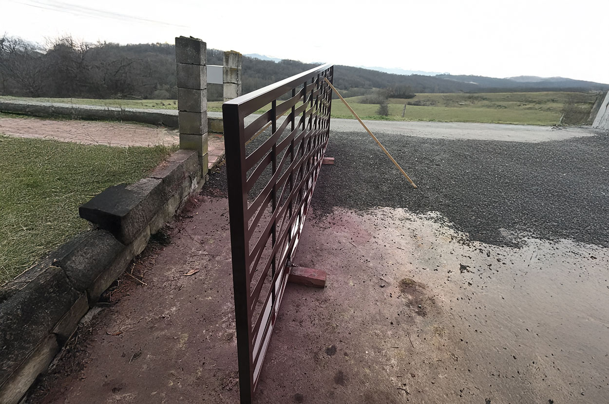 Aménagement extérieur 32, Aménagement extérieur Péguilhan, Aménagement extérieur Saint-Gaudens, Assainissement 32, Assainissement Péguilhan, Assainissement Saint-Gaudens, Démolition 32, Démolition Péguilhan, Démolition Saint-Gaudens, Enrobés 32, Enrobés Péguilhan, Enrobés Saint-Gaudens, Goudronnage 32, Goudronnage Péguilhan, Goudronnage Saint-Gaudens, Rétention eau pluviale 32, Rétention eau pluviale Péguilhan, Rétention eau pluviale Saint-Gaudens, Travaux de démolition 32, Travaux de démolition Péguilhan, Travaux de démolition Saint-Gaudens