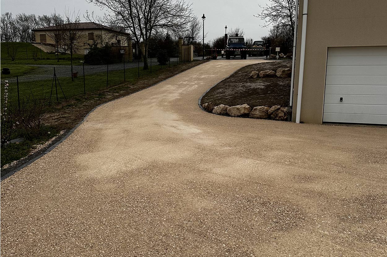 Aménagement extérieur 32, Aménagement extérieur Péguilhan, Aménagement extérieur Saint-Gaudens, Assainissement 32, Assainissement Péguilhan, Assainissement Saint-Gaudens, Démolition 32, Démolition Péguilhan, Démolition Saint-Gaudens, Enrobés 32, Enrobés Péguilhan, Enrobés Saint-Gaudens, Goudronnage 32, Goudronnage Péguilhan, Goudronnage Saint-Gaudens, Rétention eau pluviale 32, Rétention eau pluviale Péguilhan, Rétention eau pluviale Saint-Gaudens, Travaux de démolition 32, Travaux de démolition Péguilhan, Travaux de démolition Saint-Gaudens