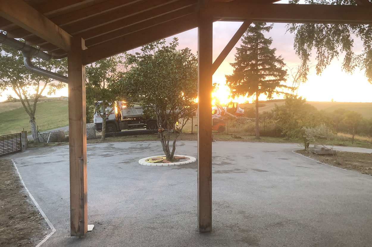 Aménagement extérieur 32, Aménagement extérieur Péguilhan, Aménagement extérieur Saint-Gaudens, Assainissement 32, Assainissement Péguilhan, Assainissement Saint-Gaudens, Démolition 32, Démolition Péguilhan, Démolition Saint-Gaudens, Enrobés 32, Enrobés Péguilhan, Enrobés Saint-Gaudens, Goudronnage 32, Goudronnage Péguilhan, Goudronnage Saint-Gaudens, Rétention eau pluviale 32, Rétention eau pluviale Péguilhan, Rétention eau pluviale Saint-Gaudens, Travaux de démolition 32, Travaux de démolition Péguilhan, Travaux de démolition Saint-Gaudens