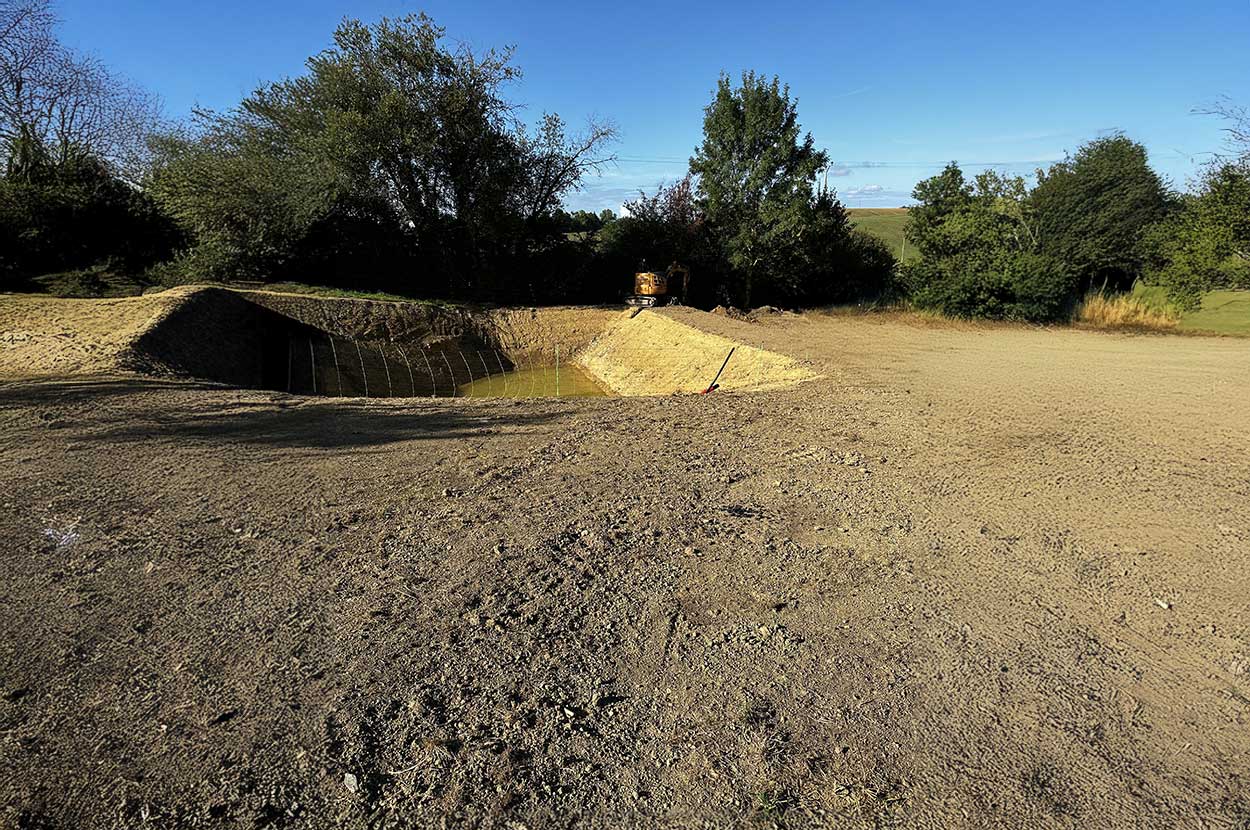 Aménagement extérieur 32, Aménagement extérieur Péguilhan, Aménagement extérieur Saint-Gaudens, Assainissement 32, Assainissement Péguilhan, Assainissement Saint-Gaudens, Démolition 32, Démolition Péguilhan, Démolition Saint-Gaudens, Enrobés 32, Enrobés Péguilhan, Enrobés Saint-Gaudens, Goudronnage 32, Goudronnage Péguilhan, Goudronnage Saint-Gaudens, Rétention eau pluviale 32, Rétention eau pluviale Péguilhan, Rétention eau pluviale Saint-Gaudens, Travaux de démolition 32, Travaux de démolition Péguilhan, Travaux de démolition Saint-Gaudens